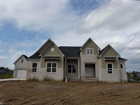 Photo of 6776 Woodedge Lane, Hilliard, OH 43026 (MLS # 226032495)