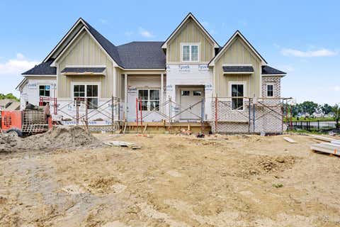 Photo of 6776 Woodedge Lane, Hilliard, OH 43026 (MLS # 226032495)