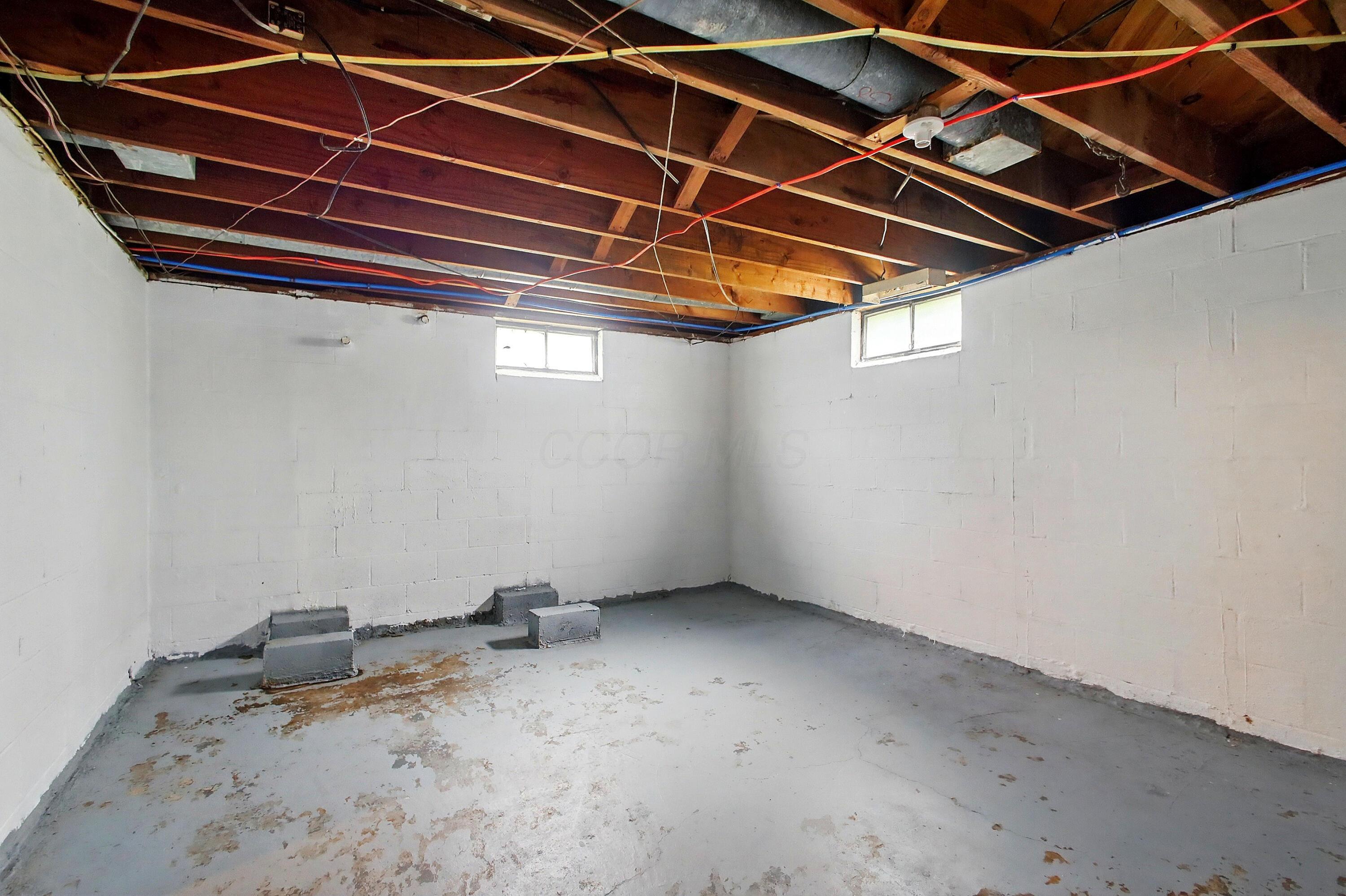 1730 Miracle Mile, Springfield, Ohio image 36