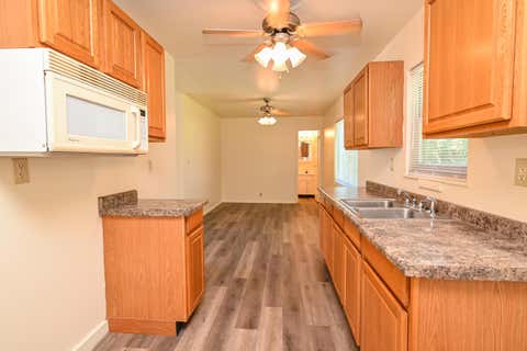 Tiny photo for 1073 Richmond Avenue, Marion, OH 43302 (MLS # 226030007)