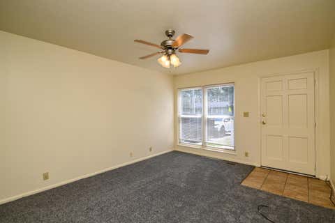 Tiny photo for 1073 Richmond Avenue, Marion, OH 43302 (MLS # 226030007)