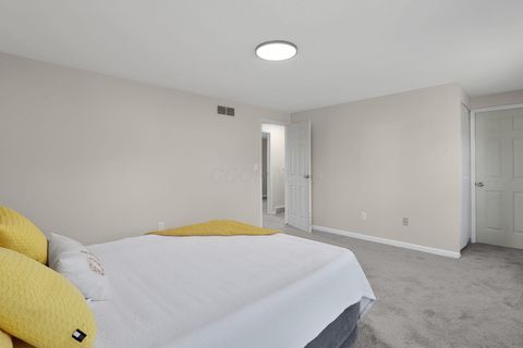 Tiny photo for 3551 Manila Drive, Westerville, OH 43081 (MLS # 225036993)