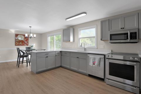 Tiny photo for 3551 Manila Drive, Westerville, OH 43081 (MLS # 225036993)