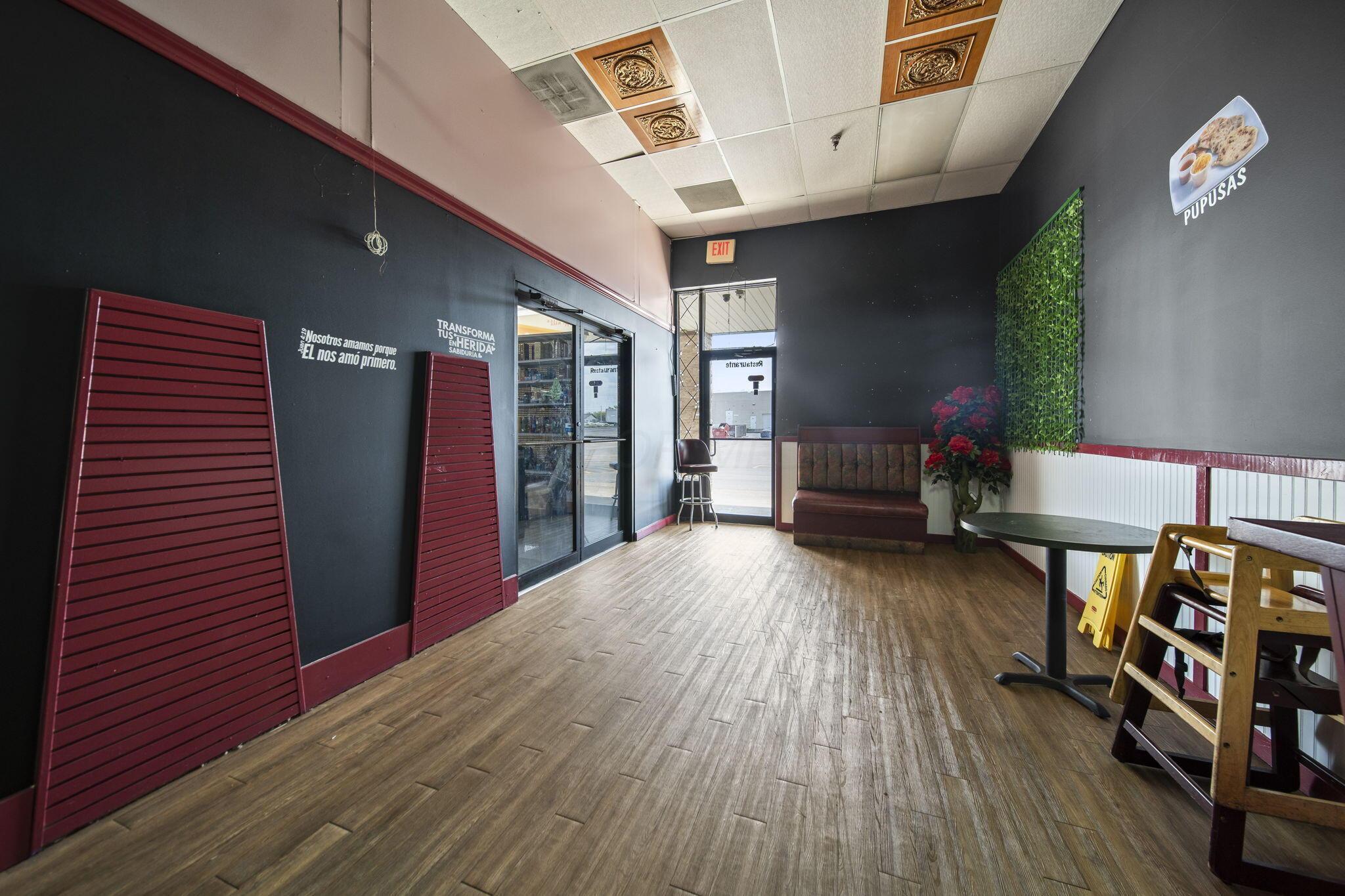 5644 Columbus Square