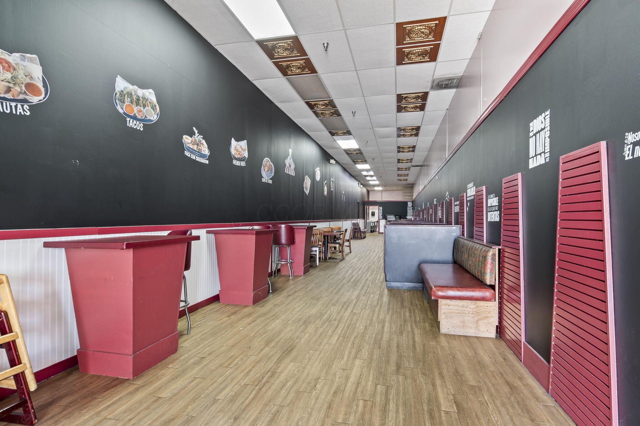 5644 Columbus Square