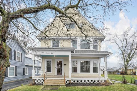 Photo of 39 E Sandusky Street, Fredericktown, OH 43019 (MLS # 226006564)