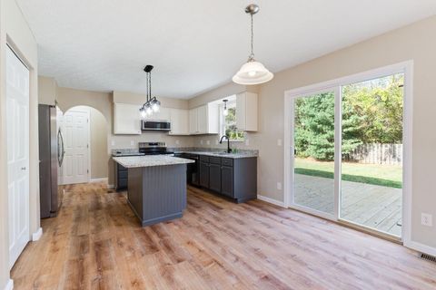 Tiny photo for 1587 Rebecca Drive, Marysville, OH 43040 (MLS # 225037634)