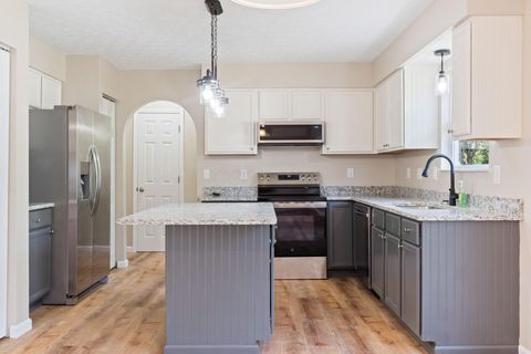 Tiny photo for 1587 Rebecca Drive, Marysville, OH 43040 (MLS # 225037634)