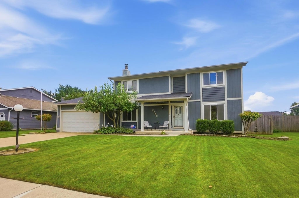 Photo of 6296 Seneca Way, Grove City, OH 43123 (MLS # 226032257)