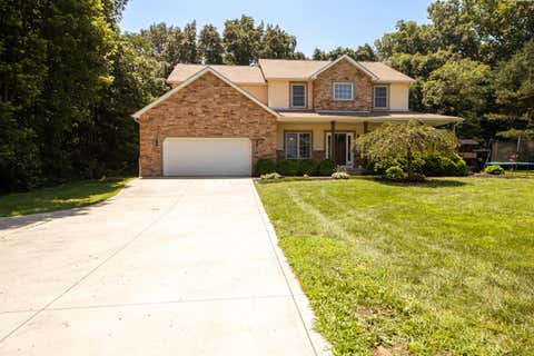 Photo for 747 London Groveport Road