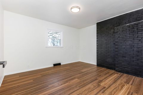 Tiny photo for 4338 Briarcliff Road, Nashport, OH 43830 (MLS # 226002522)