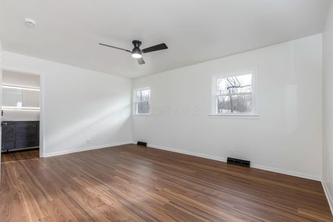 Tiny photo for 4338 Briarcliff Road, Nashport, OH 43830 (MLS # 226002522)