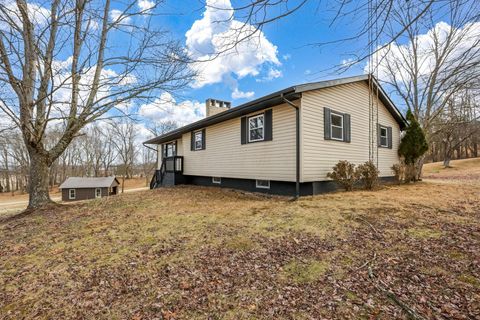 Tiny photo for 4338 Briarcliff Road, Nashport, OH 43830 (MLS # 226002522)