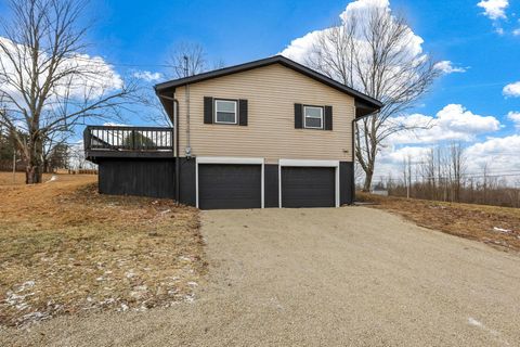 Tiny photo for 4338 Briarcliff Road, Nashport, OH 43830 (MLS # 226002522)