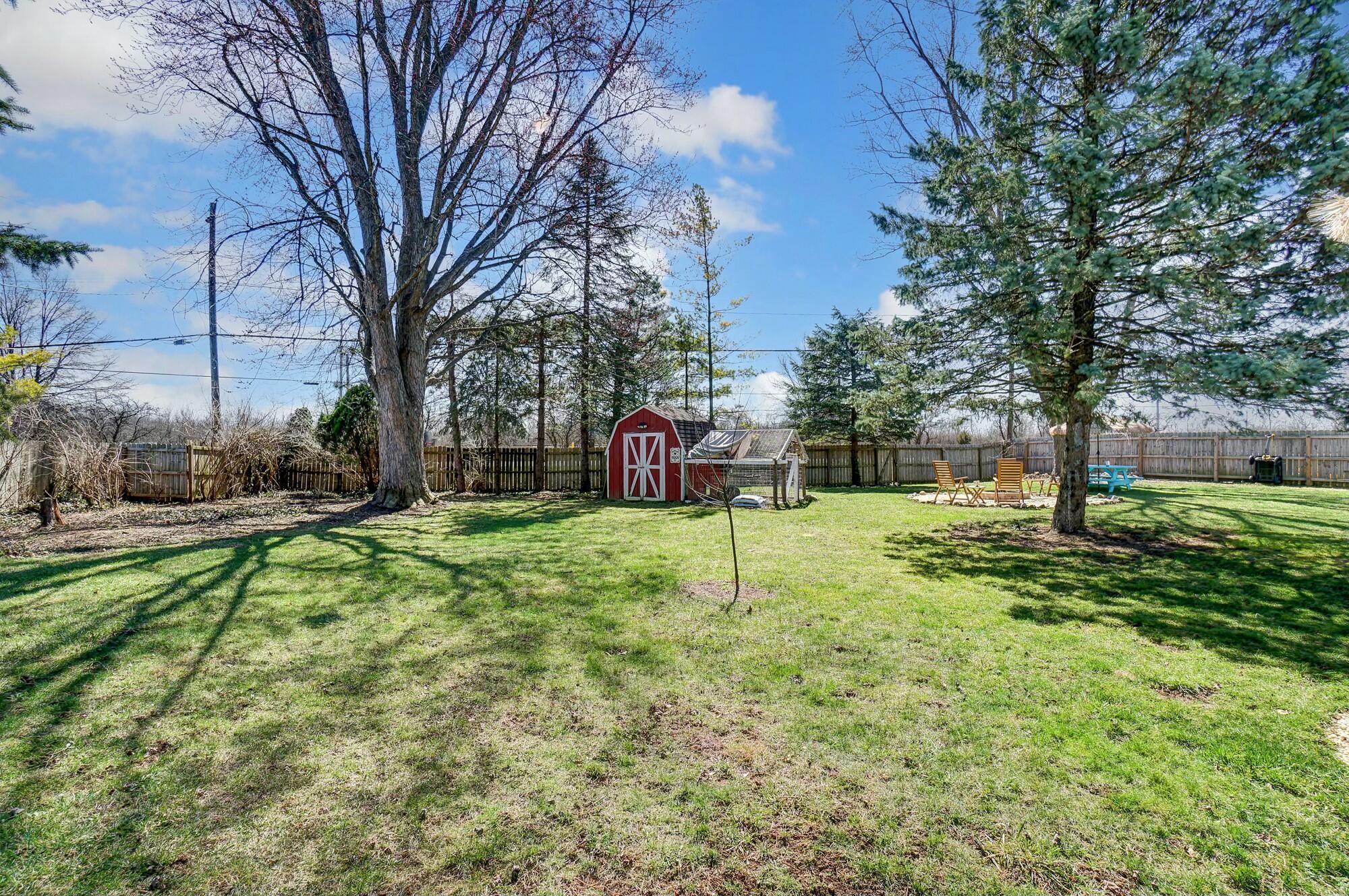 258 Ferndale Court, West Jefferson, Ohio image 3