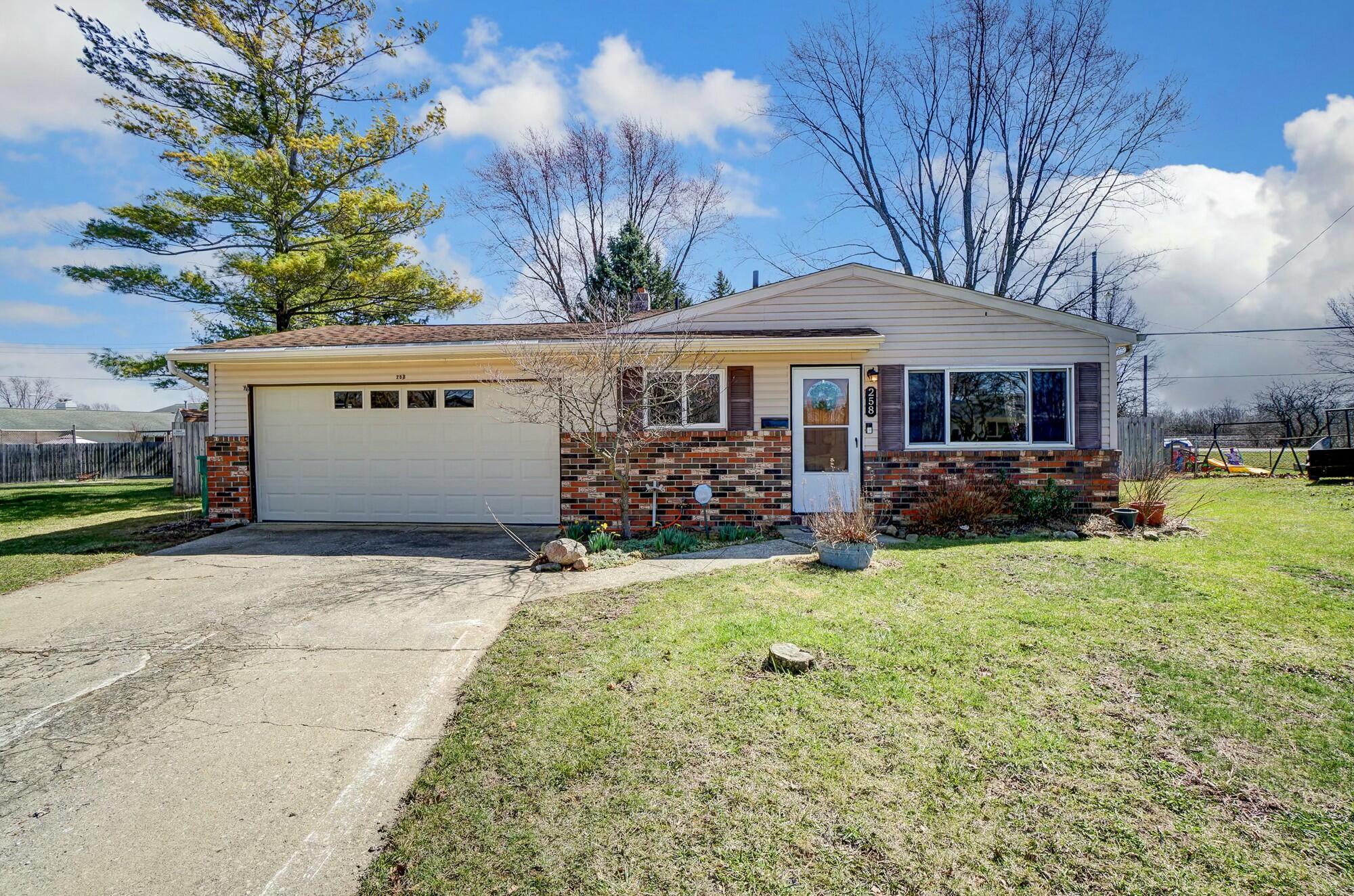 258 Ferndale Court, West Jefferson, Ohio image 38
