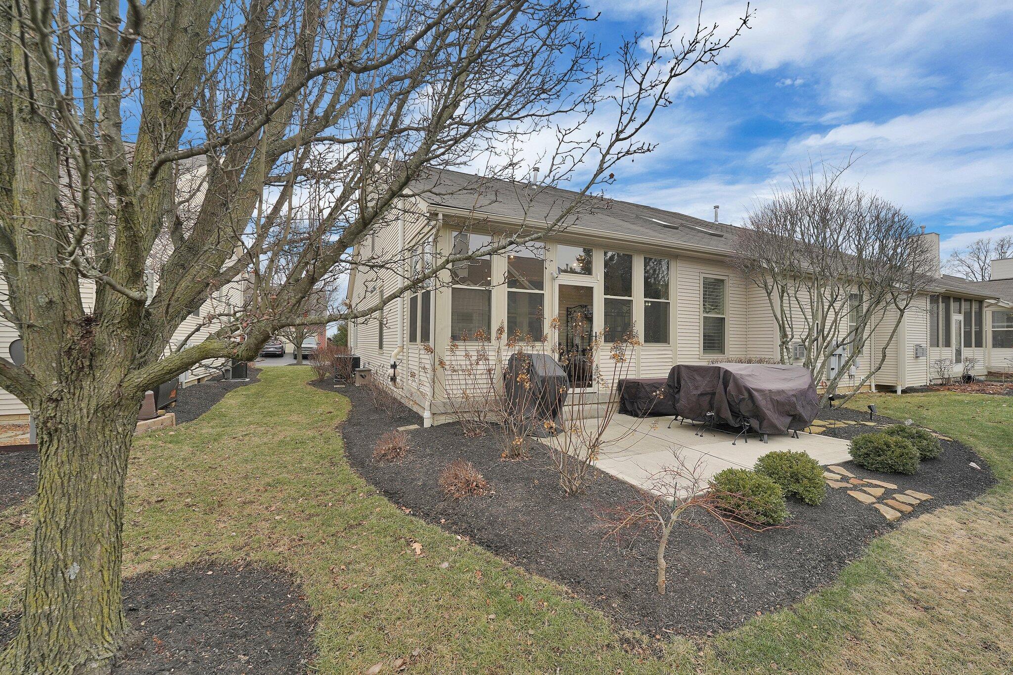 221 Postage Circle, Pickerington, Ohio image 38