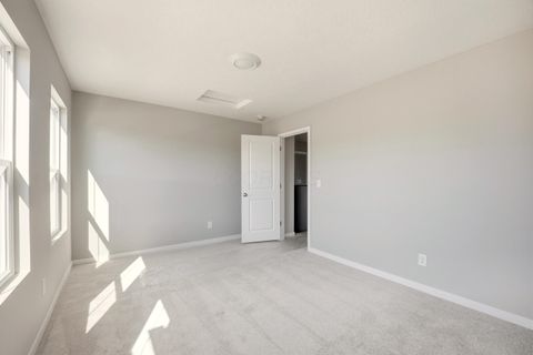 Tiny photo for 1749 Stinson Way, Delaware, OH 43015 (MLS # 225022177)