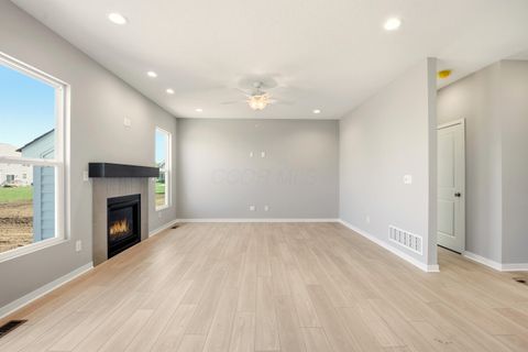 Tiny photo for 1749 Stinson Way, Delaware, OH 43015 (MLS # 225022177)