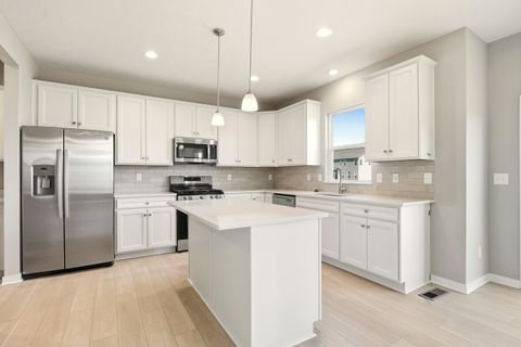 Tiny photo for 1749 Stinson Way, Delaware, OH 43015 (MLS # 225022177)