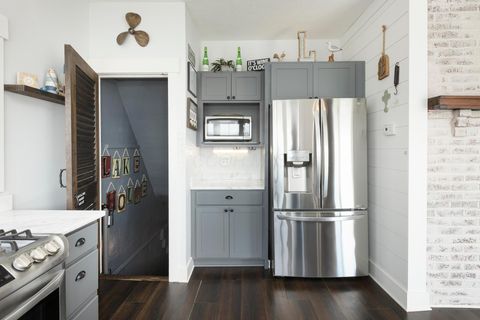 Tiny photo for 3371 Shepard Avenue NE, Millersport, OH 43046 (MLS # 225043293)