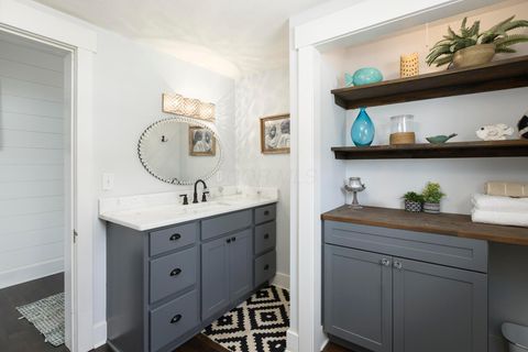 Tiny photo for 3371 Shepard Avenue NE, Millersport, OH 43046 (MLS # 225043293)