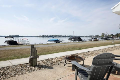 Tiny photo for 3371 Shepard Avenue NE, Millersport, OH 43046 (MLS # 225043293)