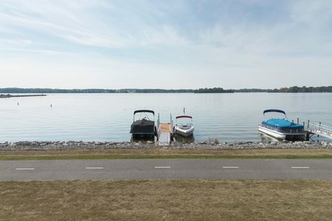 Tiny photo for 3371 Shepard Avenue NE, Millersport, OH 43046 (MLS # 225043293)