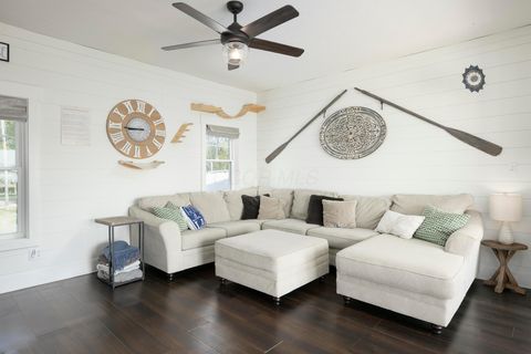 Tiny photo for 3371 Shepard Avenue NE, Millersport, OH 43046 (MLS # 225043293)