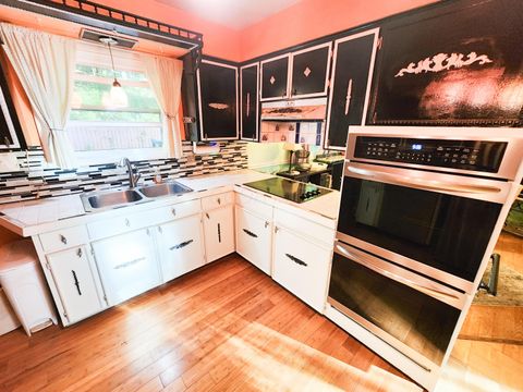 Tiny photo for 1318 Graf Street, Lancaster, OH 43130 (MLS # 225039575)