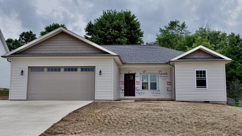 Photo of 867 Fairway Drive, Howard, OH 43028 (MLS # 226030919)