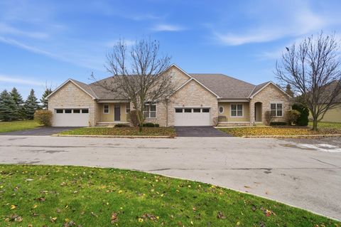 Photo of 8989 Samari Place, Powell, OH 43065 (MLS # 225044277)