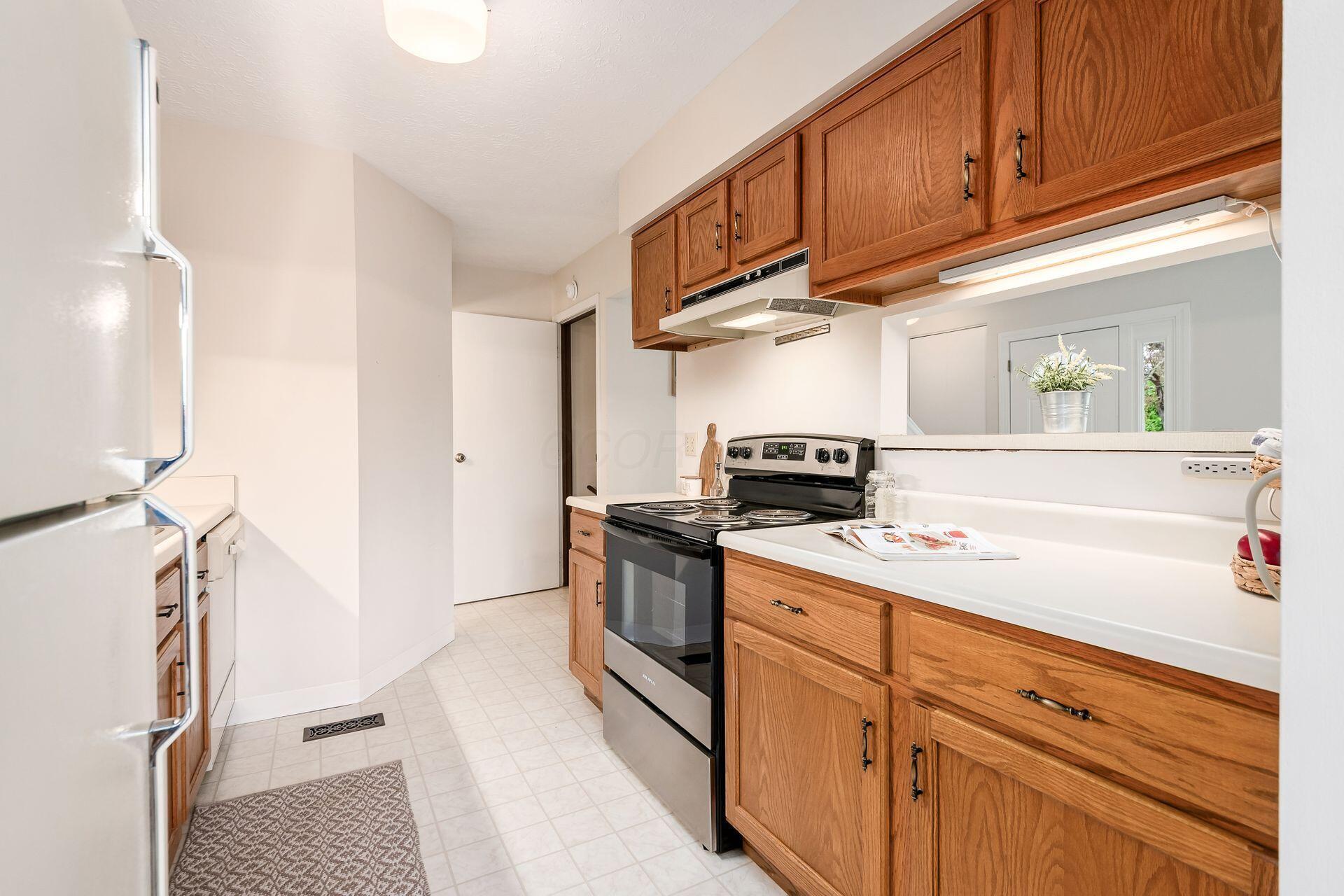 5256 Captains Court, Columbus, Ohio image 19