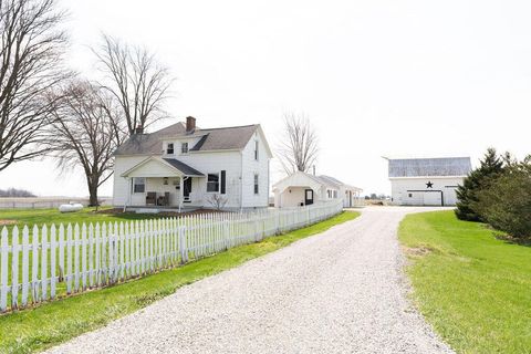 Homes For Sale - 6475 Lilly Chapel Geo Road<br/> Madison County, London, OH 43140