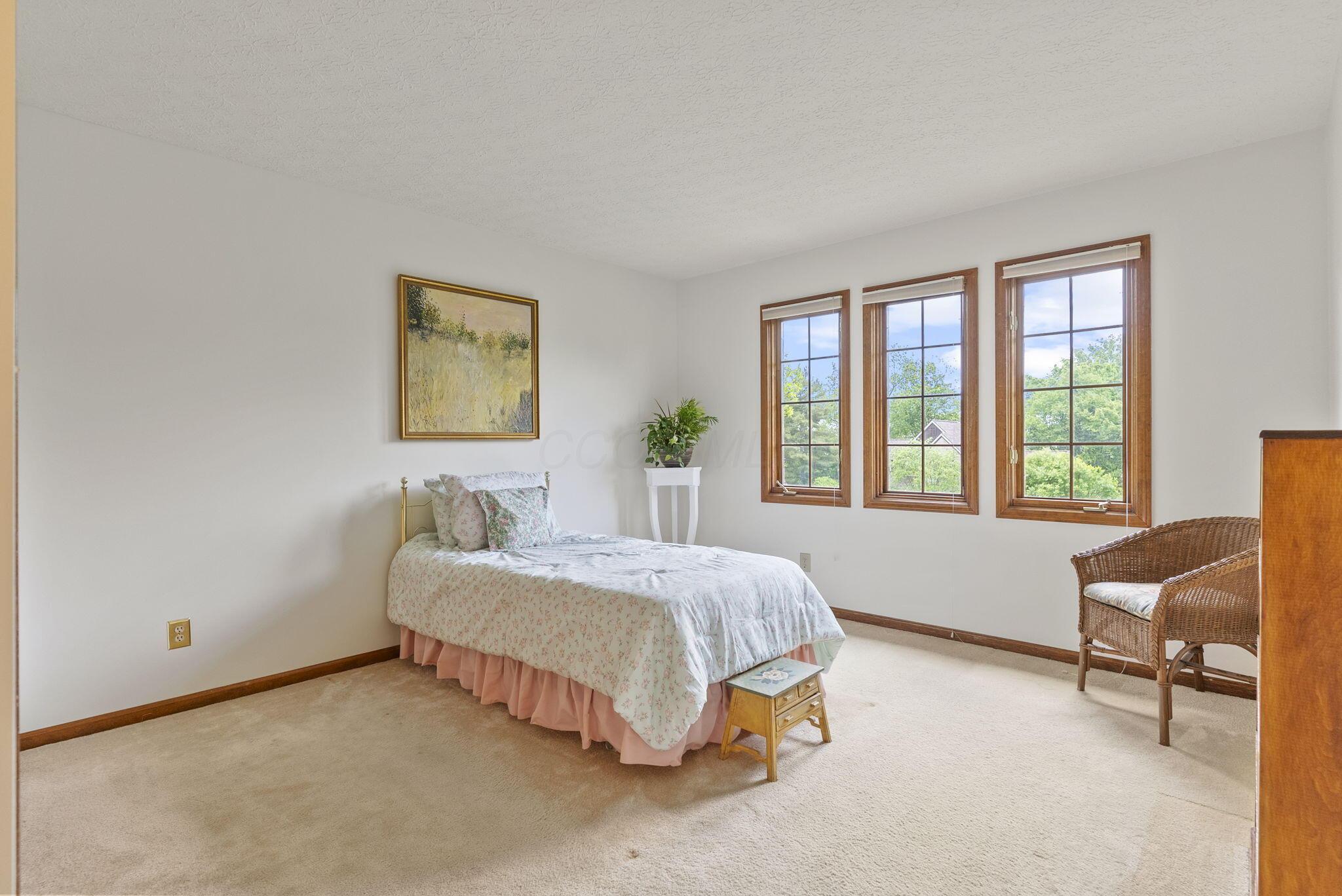 8538 Chateau Drive, Pickerington, Ohio image 38