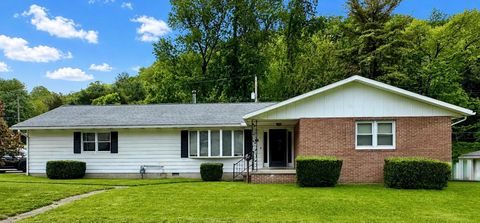 Photo of 122 Saint Charles Street, Nelsonville, OH 45764 (MLS # 226016106)