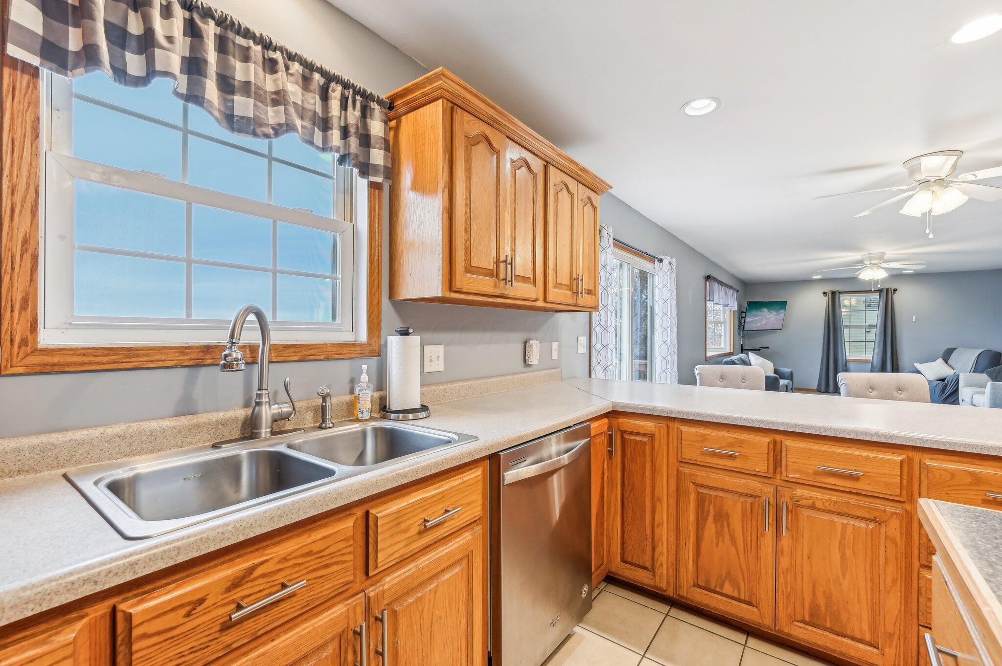 6760 Old Stagecoach Road, Frazeysburg, Ohio image 10