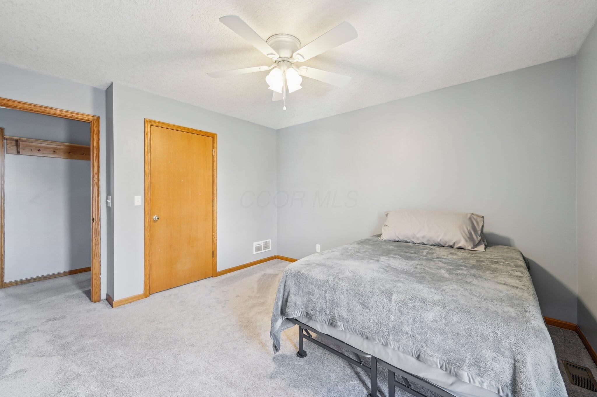 6760 Old Stagecoach Road, Frazeysburg, Ohio image 23