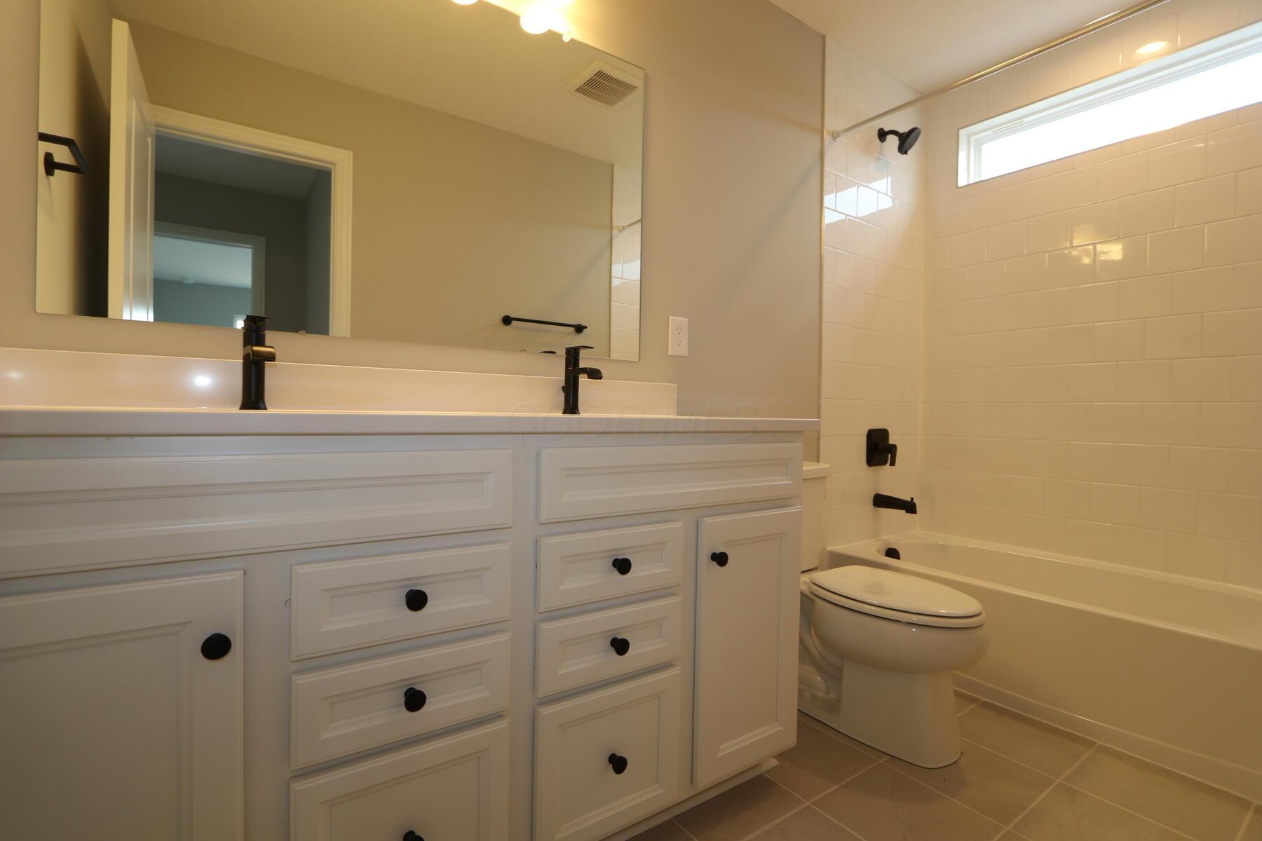 3036 Patricia Ann Way, Delaware, Ohio image 19