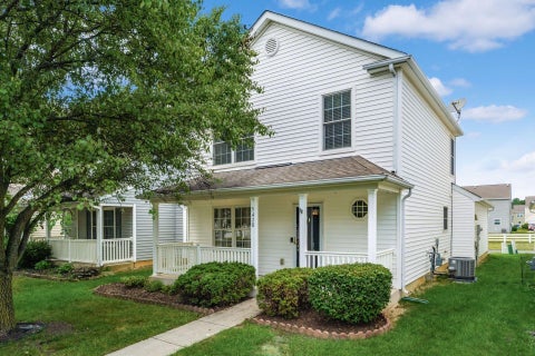 Photo of 5478 Poolbeg Street 268 #268, Canal Winchester, OH 43110 (MLS # 226039917)