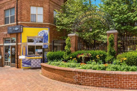 Tiny photo for 46 W Russell Street, Columbus, OH 43215 (MLS # 225040978)