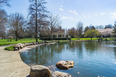 Tiny photo for 46 W Russell Street, Columbus, OH 43215 (MLS # 225040978)