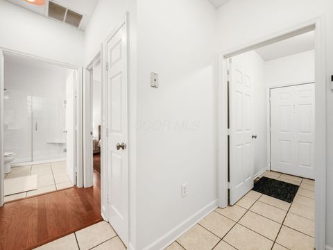 Tiny photo for 46 W Russell Street, Columbus, OH 43215 (MLS # 225040978)