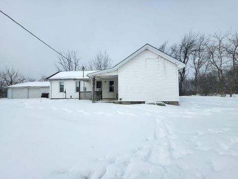 Photo of 7215 County Road 58, Toronto, OH 43964 (MLS # 226004453)