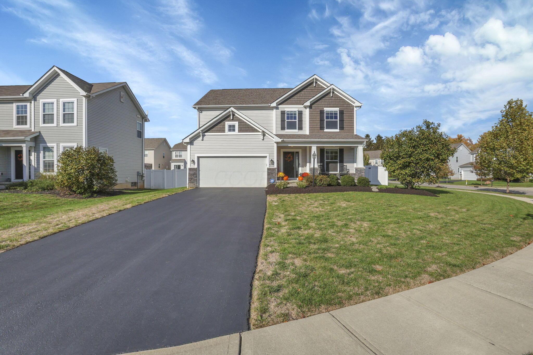 Columbus, Ohio 43231, United States, 3 Bedrooms Bedrooms, ,3 BathroomsBathrooms,Residential,Coming Soon,235138