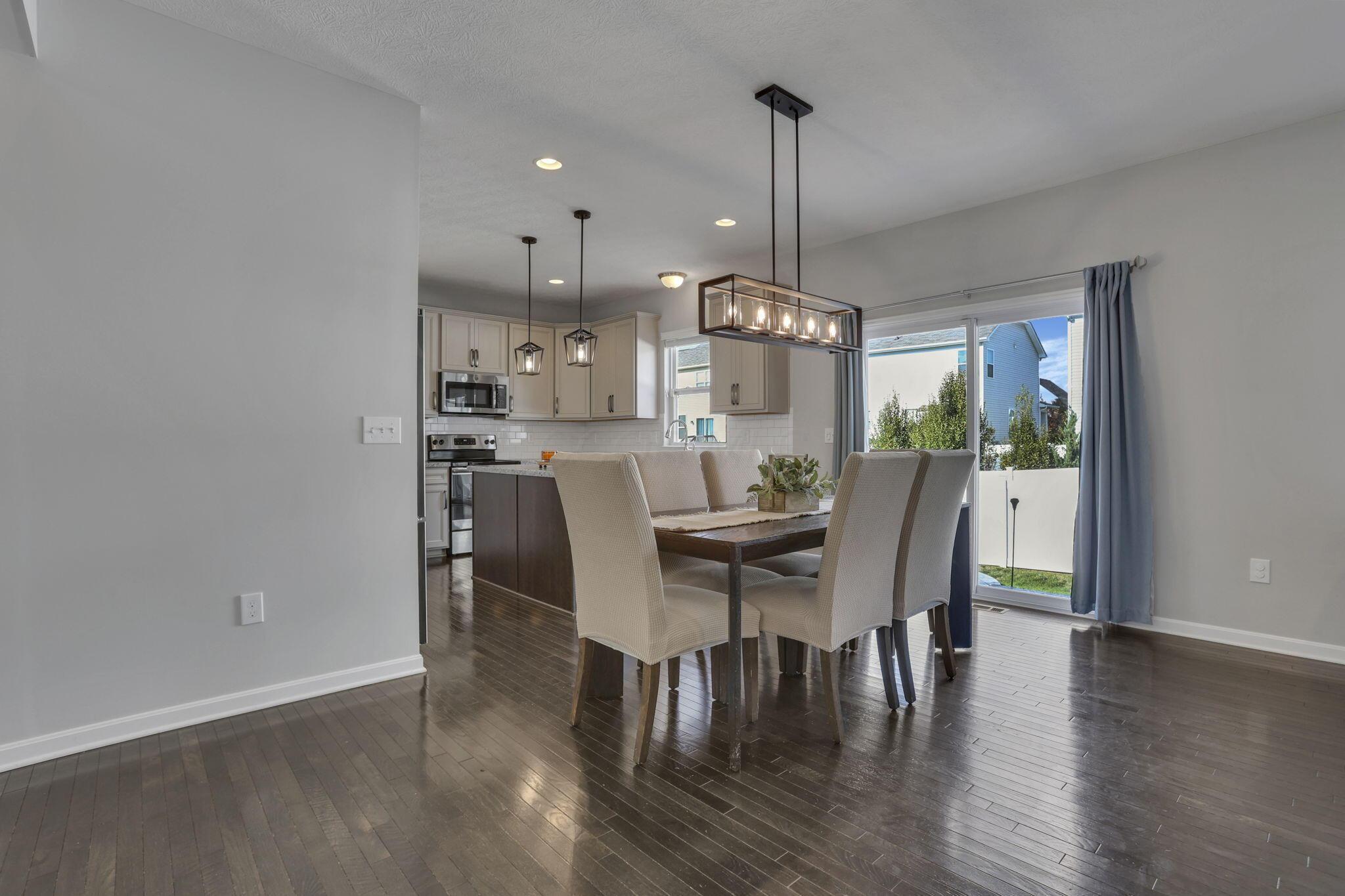 Columbus, Ohio 43231, United States, 3 Bedrooms Bedrooms, ,3 BathroomsBathrooms,Residential,Coming Soon,235138