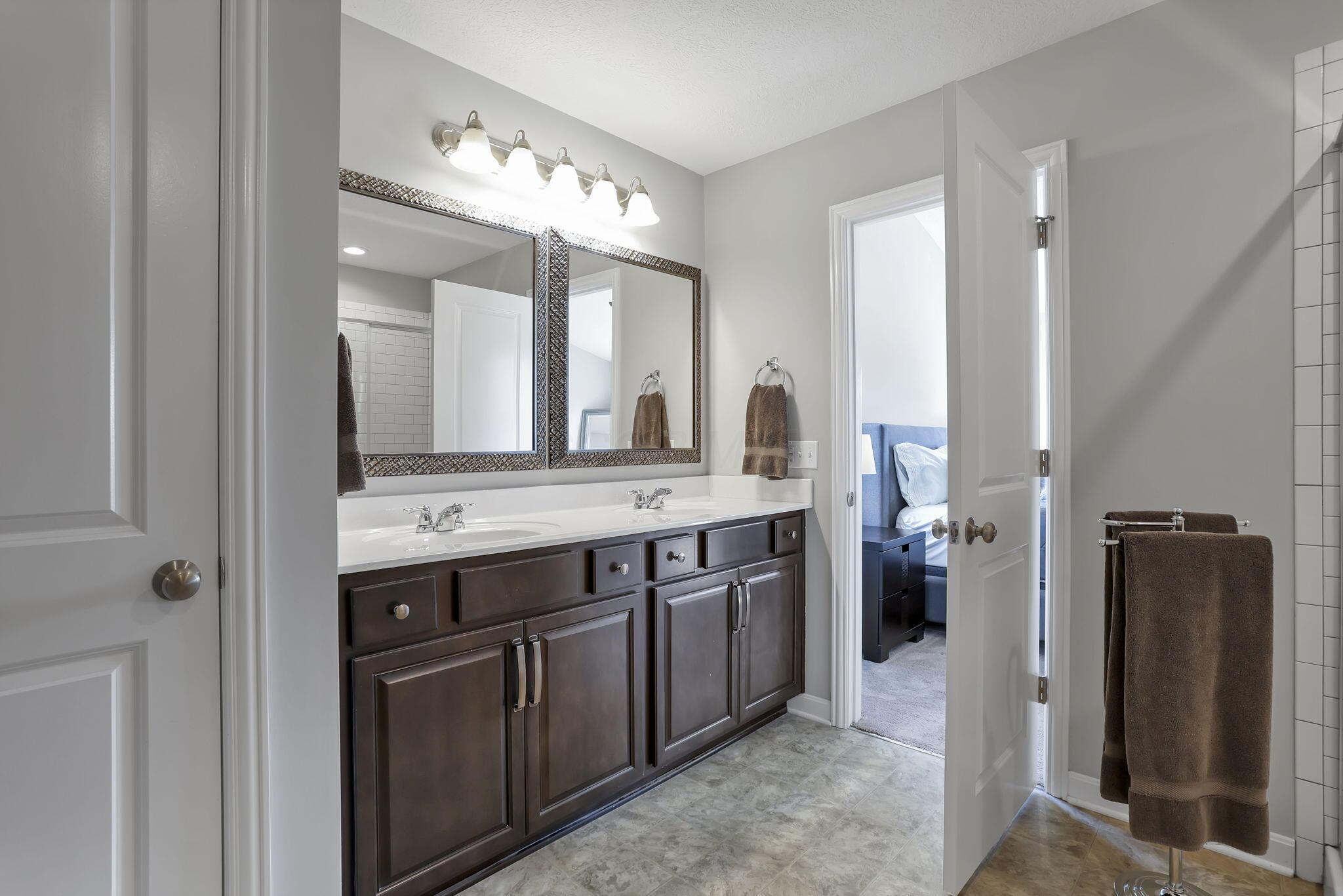 Columbus, Ohio 43231, United States, 3 Bedrooms Bedrooms, ,3 BathroomsBathrooms,Residential,Coming Soon,235138