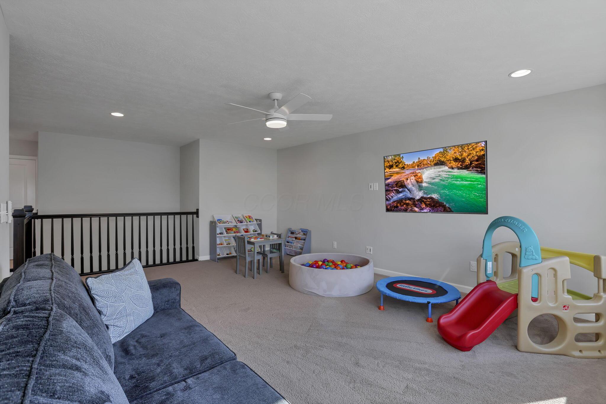 Columbus, Ohio 43231, United States, 3 Bedrooms Bedrooms, ,3 BathroomsBathrooms,Residential,Coming Soon,235138