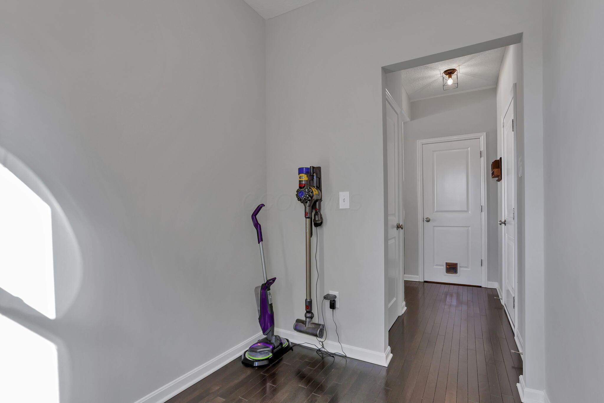 Columbus, Ohio 43231, United States, 3 Bedrooms Bedrooms, ,3 BathroomsBathrooms,Residential,Coming Soon,235138