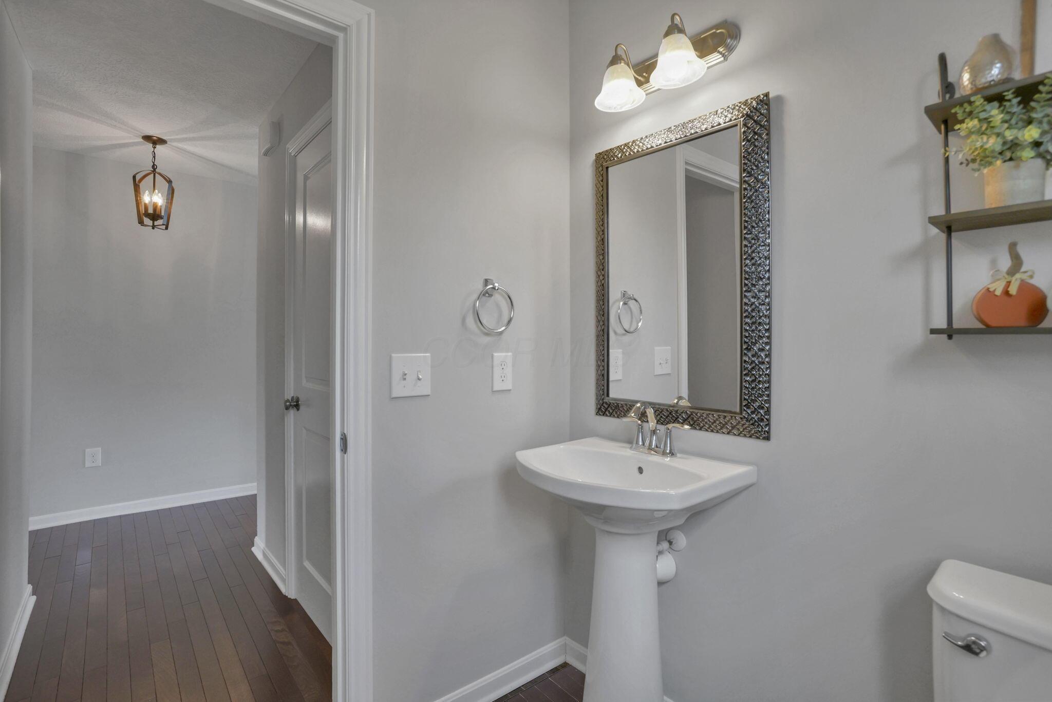 Columbus, Ohio 43231, United States, 3 Bedrooms Bedrooms, ,3 BathroomsBathrooms,Residential,Coming Soon,235138